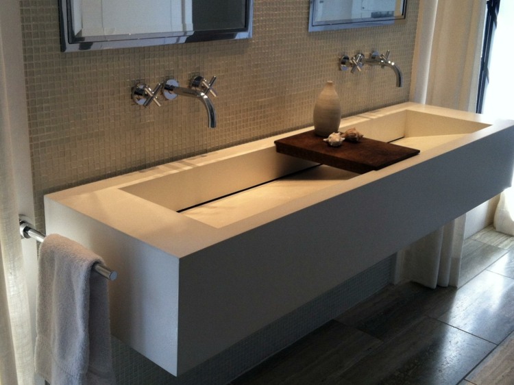 bathroom white beton surface