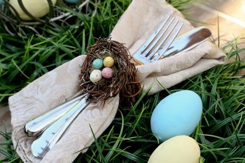 Easter decoration table