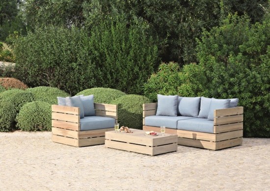 outdoor table low wood pallets