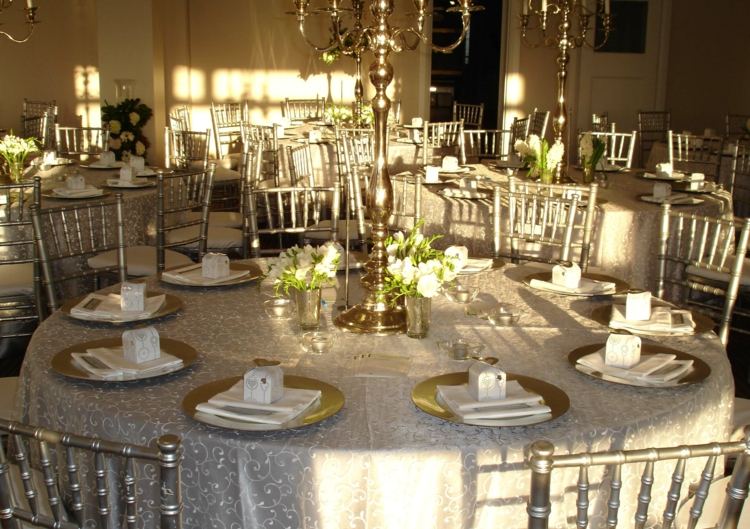 elegant wedding silver table