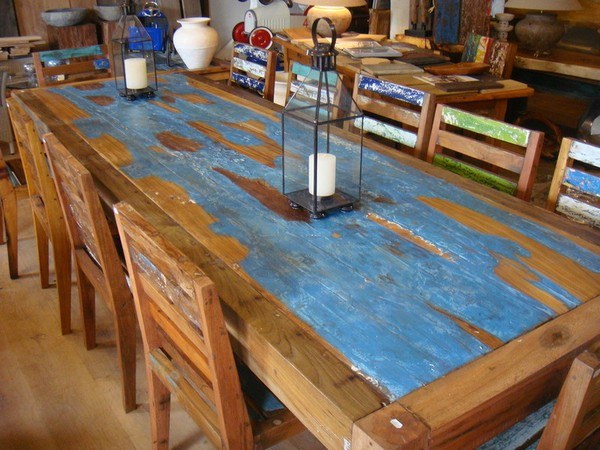 reclaimed wood table