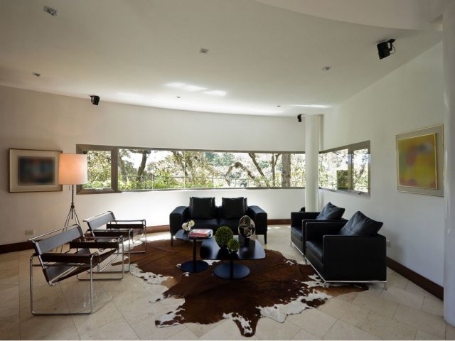 carpet-hide-cow-brown-white-living room-furniture-black-elegant cowhide rug
