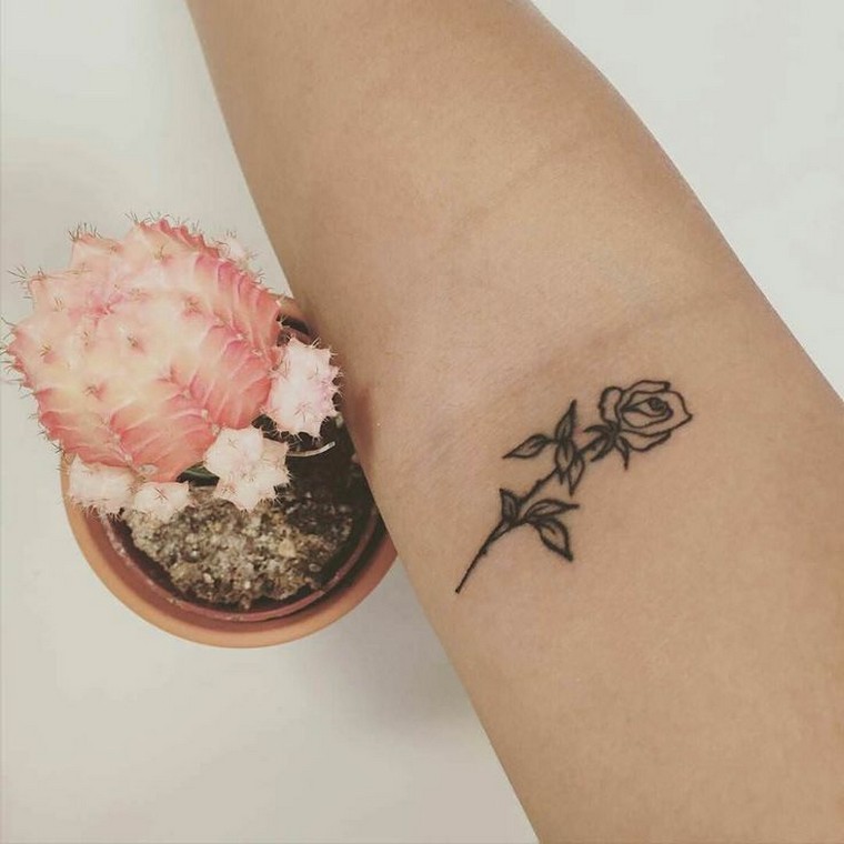 tattoo flower tattoo pink idea tattoo arm