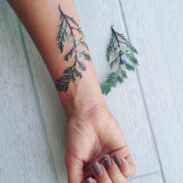 tattoo-woman-Pisaro-idee-arm tattoo