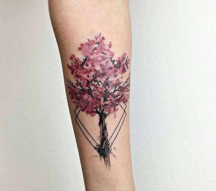 tattoo flower cherry-woman-tatto-japanese