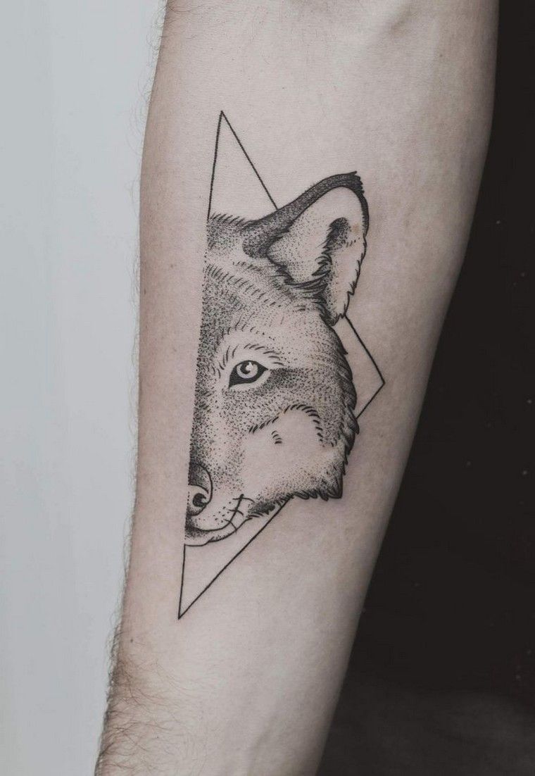 tattoo wolf tattoo-style-arms