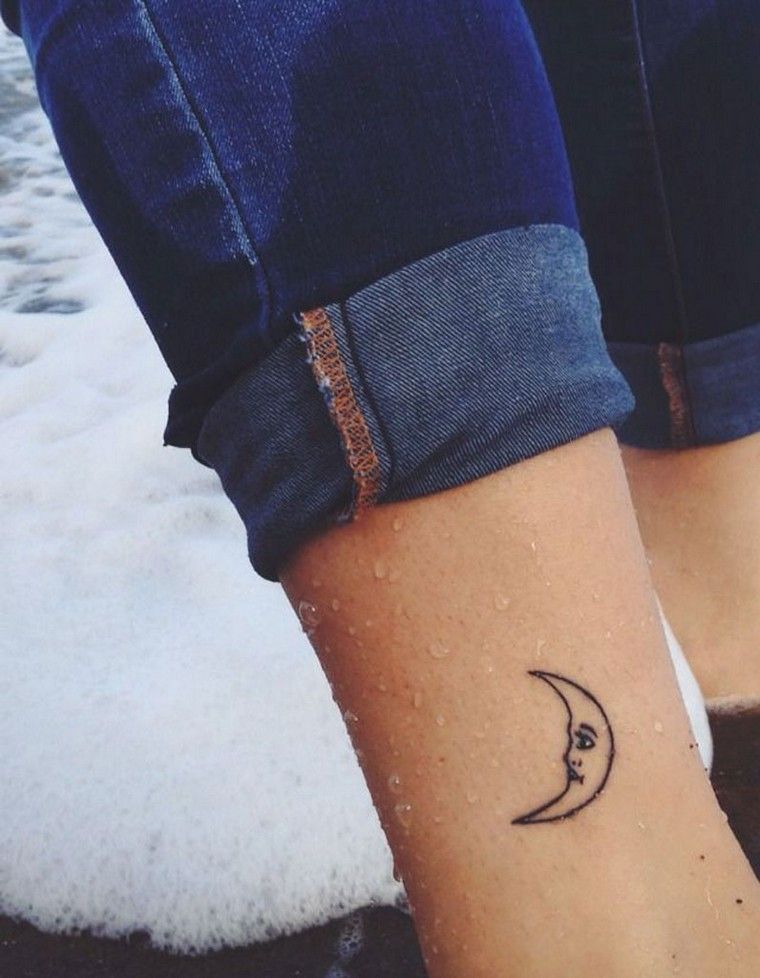 tattoo-moon-small-tattoo Ankle