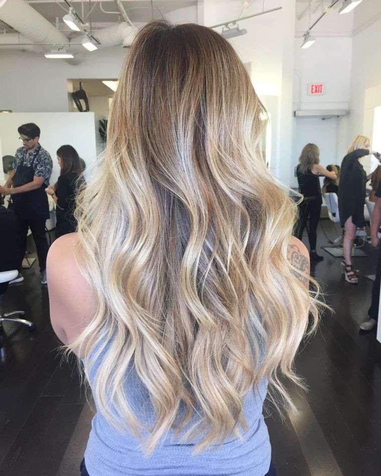 Technical-color-trend-blonde