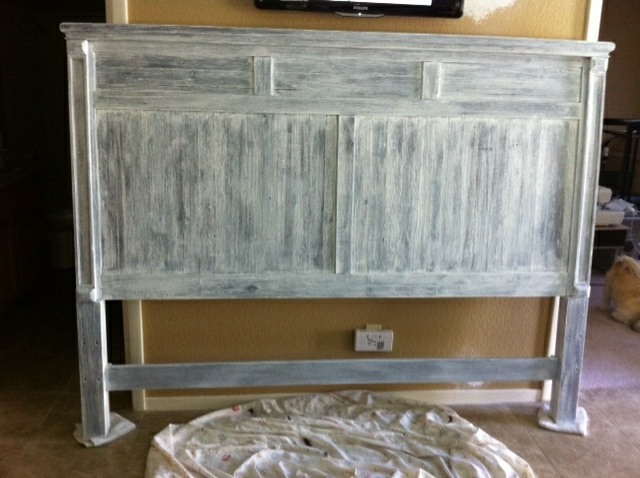 headboard gammal ceruse repainted