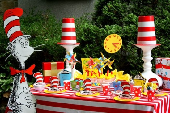 bursdag tema deco bord lege seuss katt lue