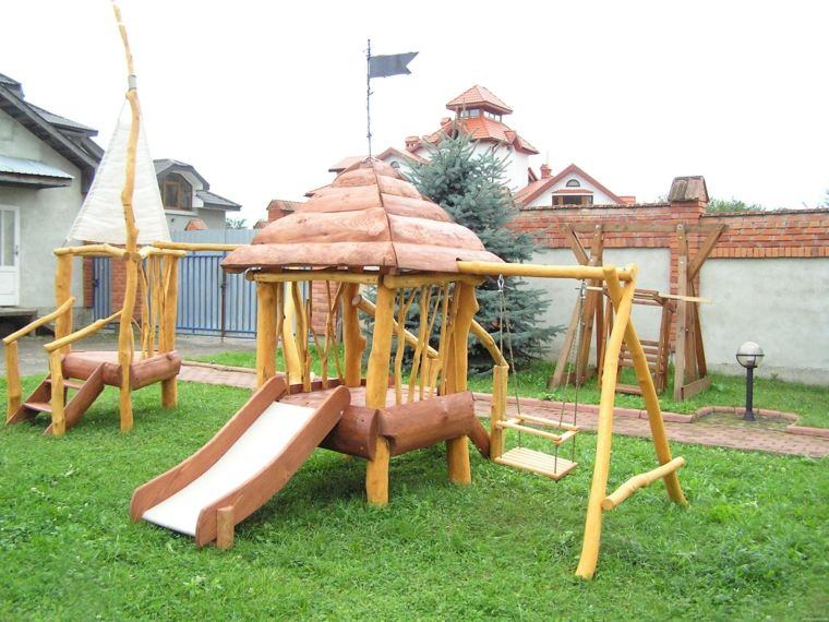 slide-a-wood-to-oneself-outside-child