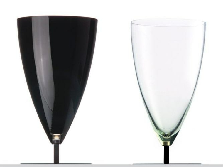 vase-in-glass-blowing-basequadra-produzione-privata-black-white