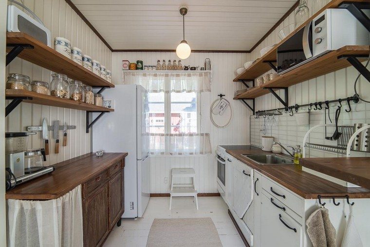 kitchen shelves-idee-wood-storage and country-chic