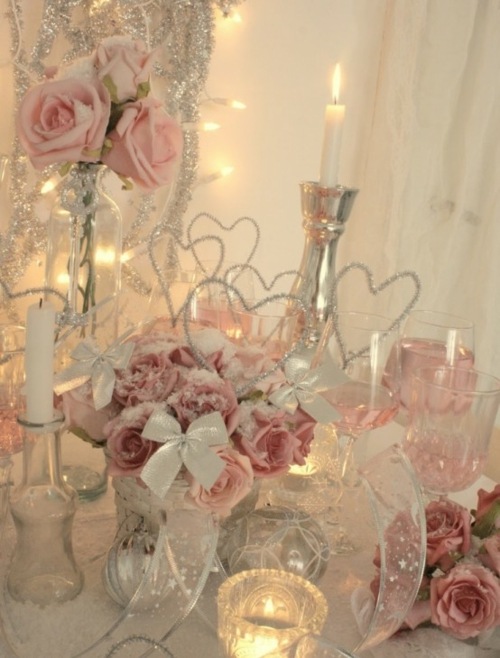 zoom decoration beautiful table valentine chic